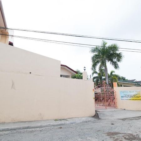 Reddoorz At Praferosa Resort Hotel Calamba Exterior photo