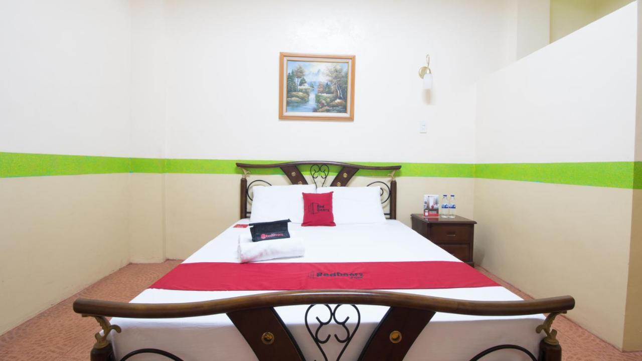 Reddoorz At Praferosa Resort Hotel Calamba Exterior photo