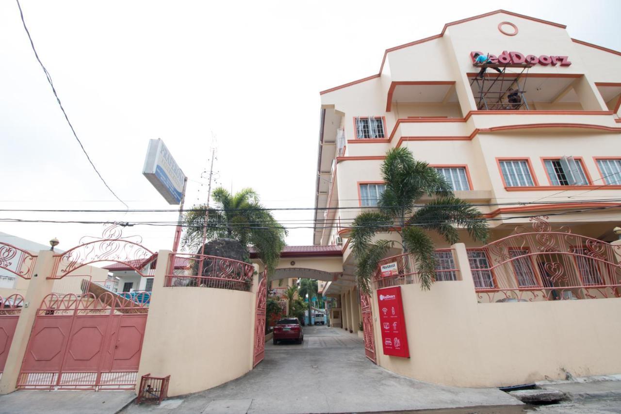 Reddoorz At Praferosa Resort Hotel Calamba Exterior photo